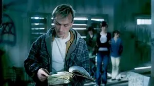 Побег 2 сезон 17 серия — плитка